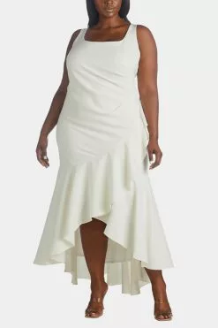 Adrianna Papell Scoop Neck Gown