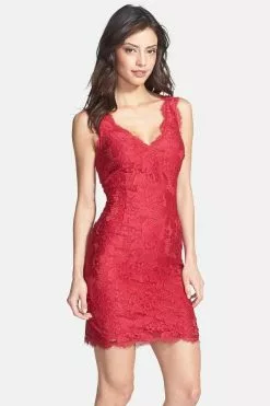 Adrianna Papell - Floral Lace V-Neck Sleeveless Dress 41895500 -Deals Adrianna Papell Store adrianna papell floral lace v neck sleeveless dress 41895500 special occasion dress 5446039273529